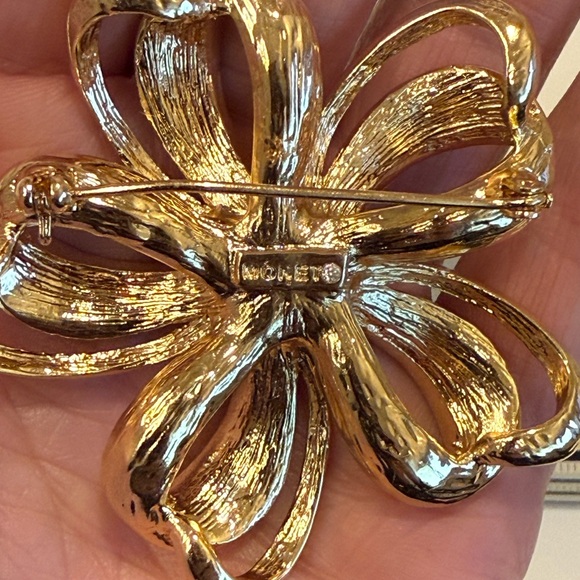 Monet Gold and Red Floral Brooch - Picture 6 of 7